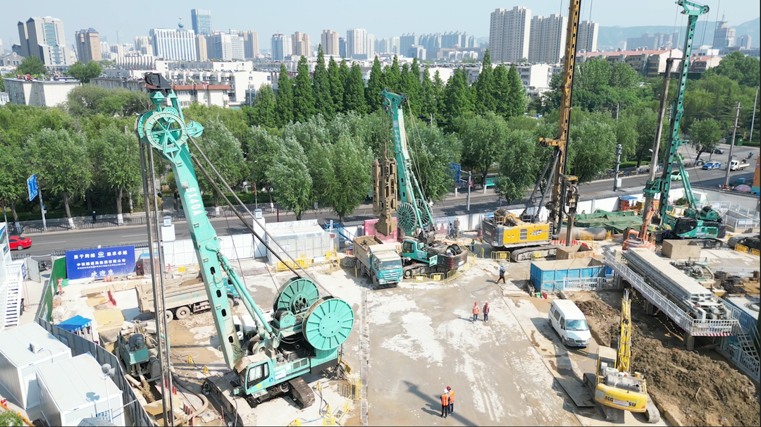 金泰鉆抓銑組合攻堅 為濟(jì)南地鐵開新篇